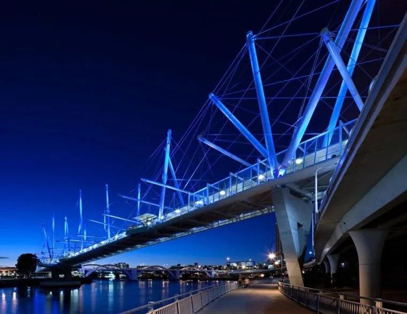 張拉整體結構的庫里爾帕橋 張拉整體結構的庫里爾帕橋