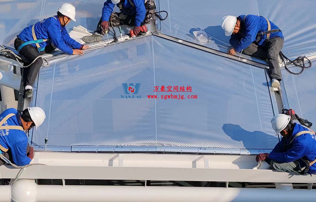 已完工，這個ETFE氣枕商業天幕閃亮登場！